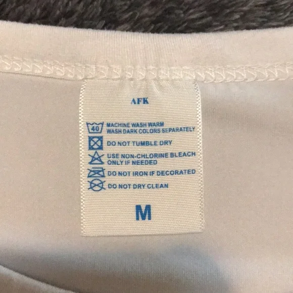 Xxxtentacion Graphic Tee 🖤 - Picture 3 of 4